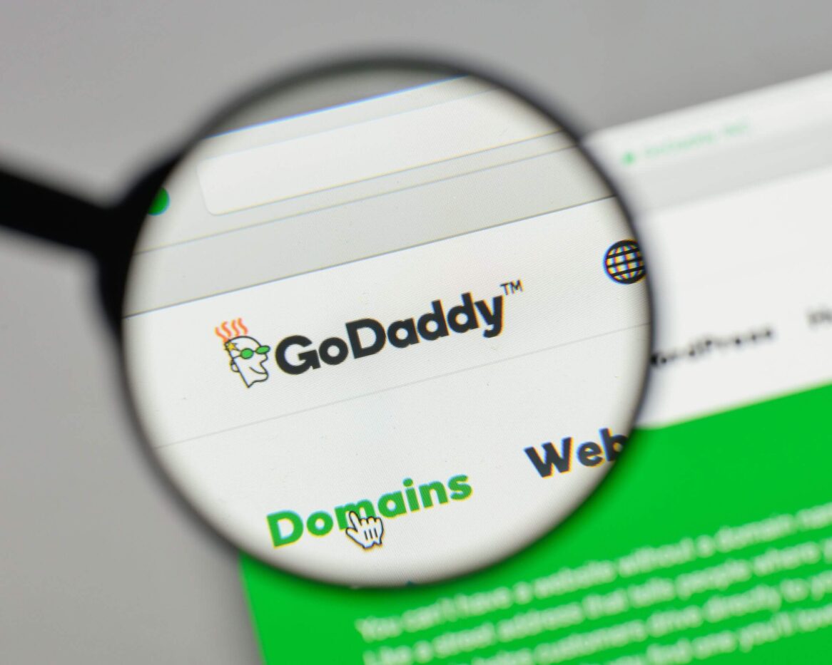 GoDaddy (GDDY) Plunges 16% as Bookings Miss and 2026 Outlook Falls Short