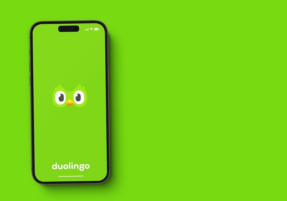 Duolingo (DUOL) Shares Plunge 20% Following Strategic Shift and Wave of Analyst Downgrades