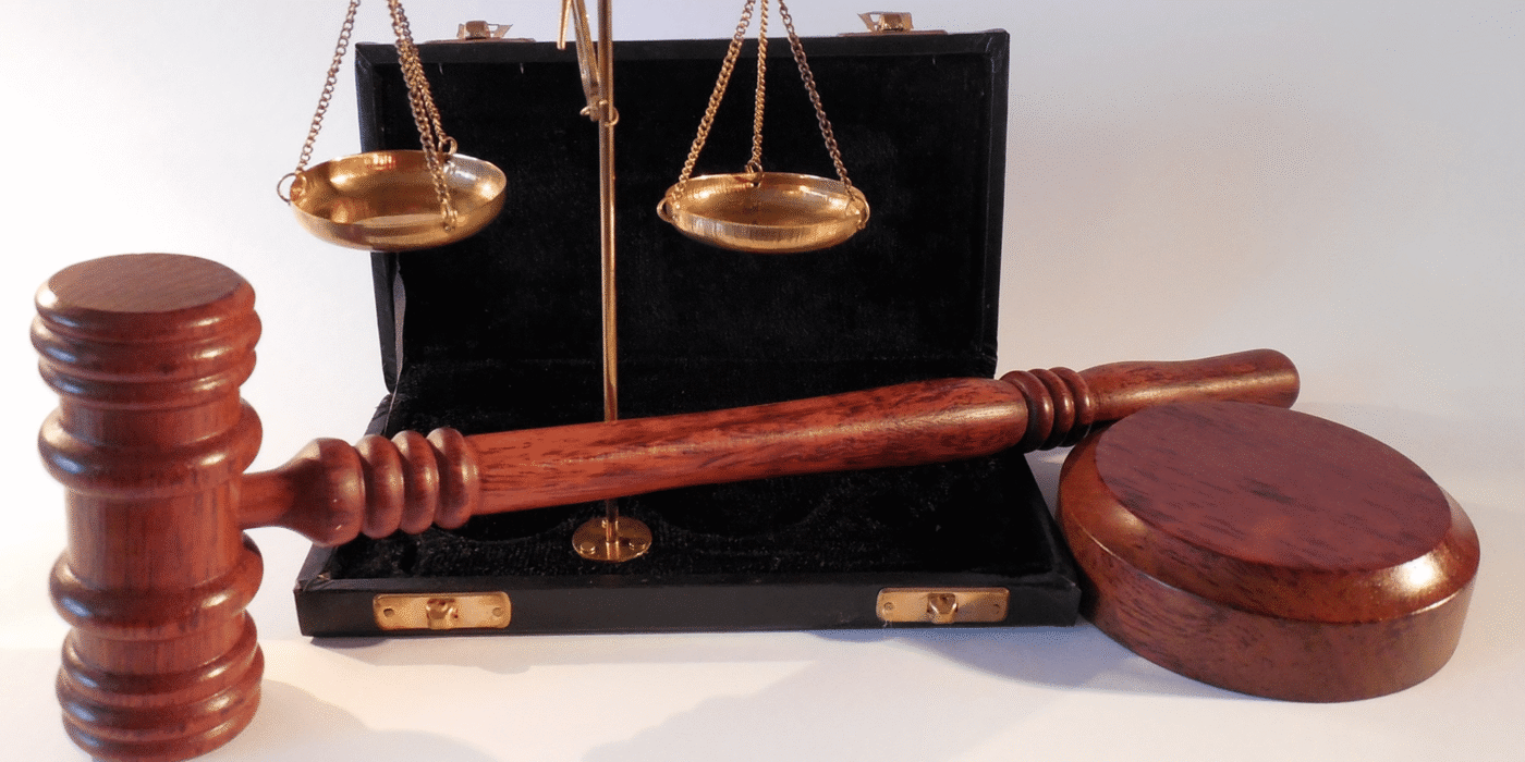 Giancarlo: Traditional Banks Face Higher Risk From Delayed CLARITY Act Than Crypto Firms