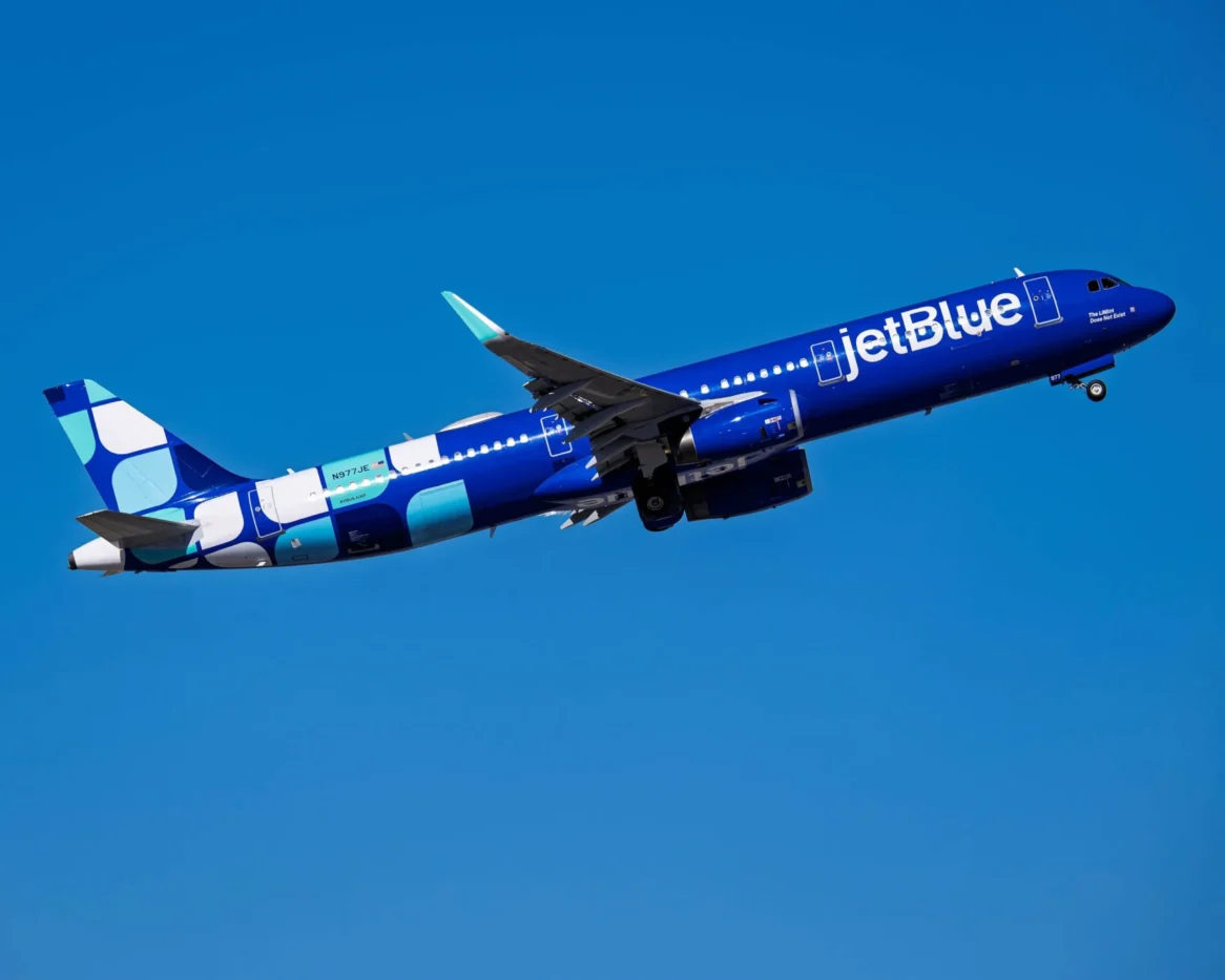 JetBlue (JBLU) Stock Surges 15% on Merger Speculation with Major Airlines
