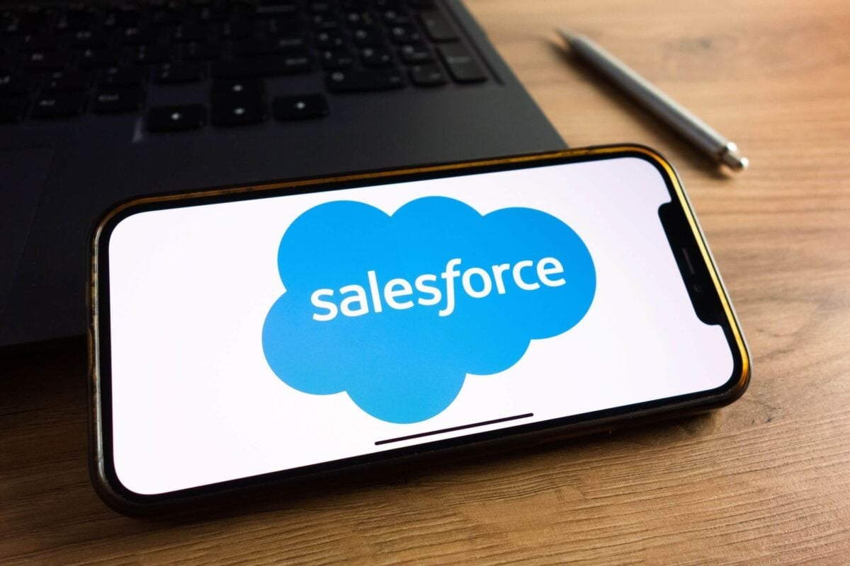 Salesforce (CRM) Stock Down 25% Despite $800M Agentforce AI Revenue Surge