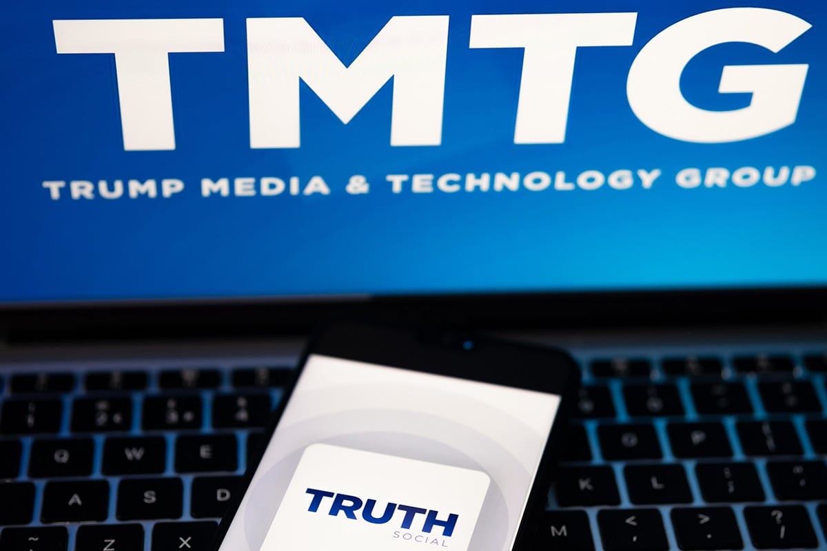 Trump Media (DJT) Explores Truth Social Separation Amid $712M Crypto Write-Down