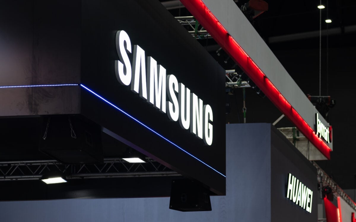 Samsung Electronics Stock Plunges 20% — Morgan Stanley Calls It a Buying Opportunity