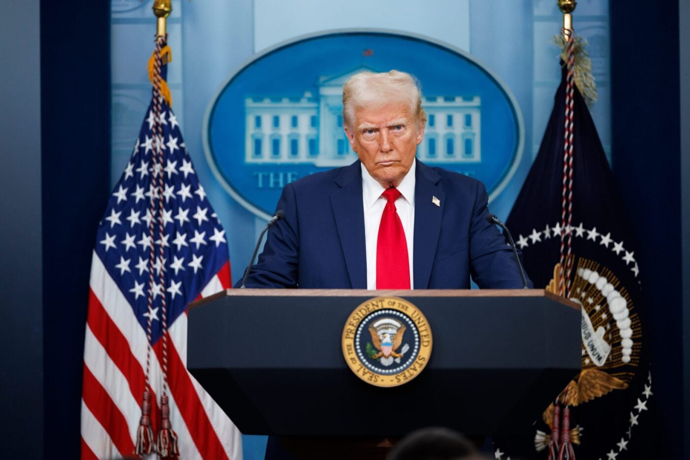 Trump Issues Trade Ultimatum to Spain Over Iran Military Base Access