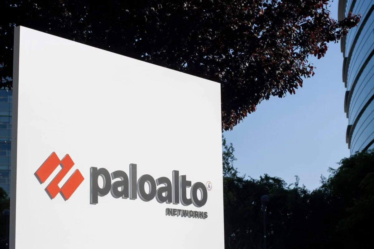 Palo Alto Networks (PANW) Stock Tumbles 7% Amid Integration Woes and AI Uncertainty
