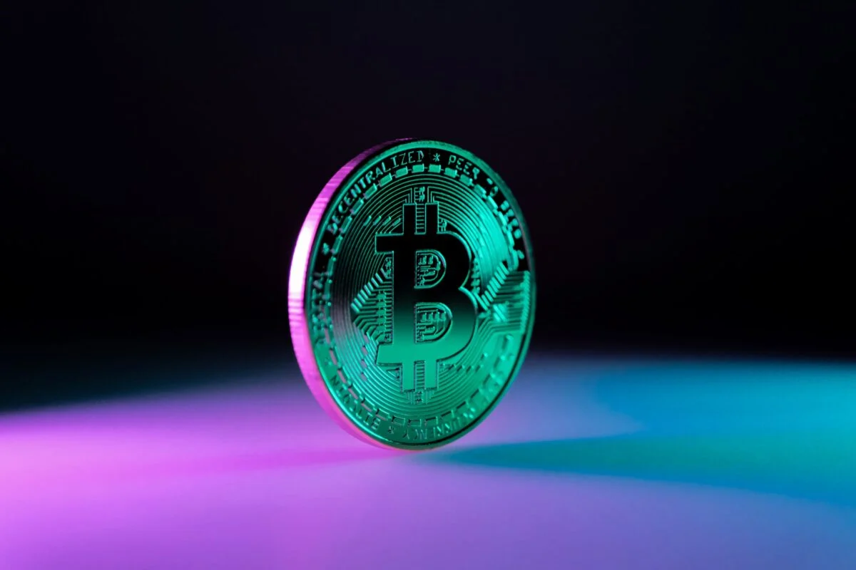 Bitcoin Faces Heightened Volatility as Leveraged Long Positions Surge