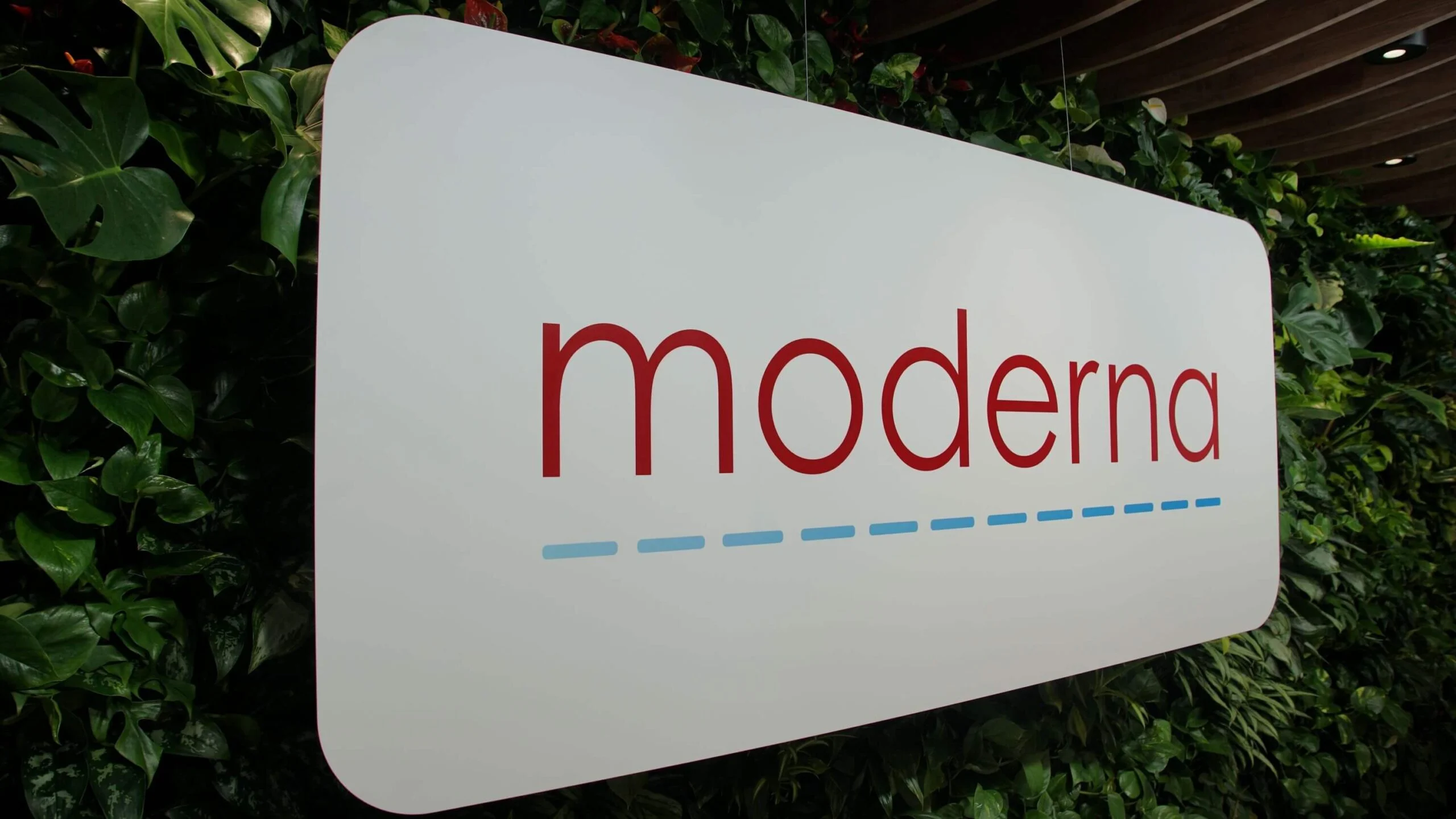 Moderna shares slide despite positive melanoma vaccine data