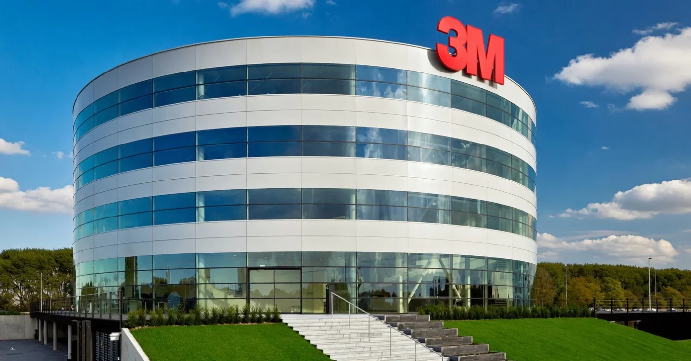 3M (MMM) Stock Climbs Following Airbus A220 Insulation Supply Agreement