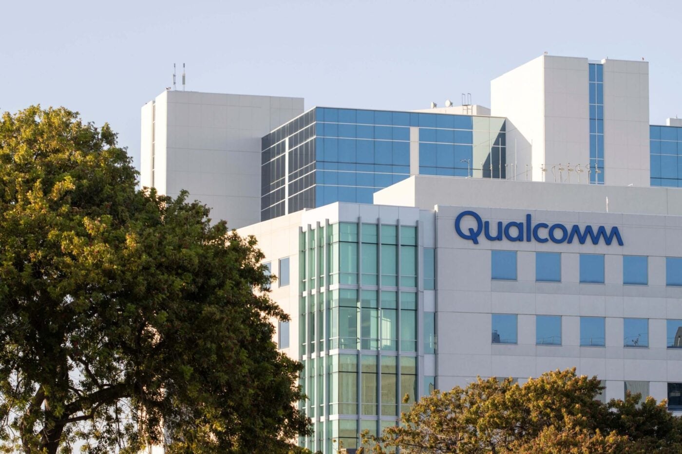 Qualcomm (QCOM) Stock Dips Amid $4 Billion Modular AI Platform Acquisition Reports