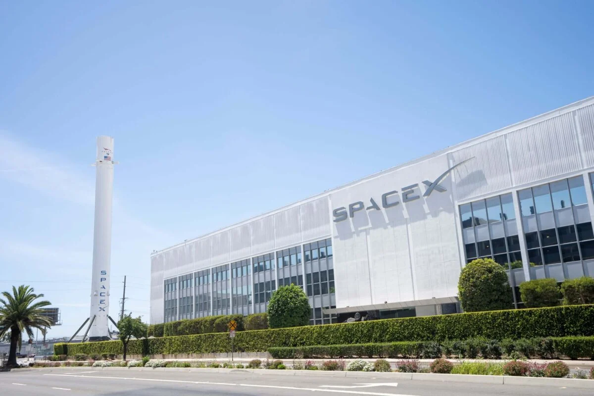SpaceX (SPCX) Stock Overtakes Amazon Market Valuation Within Days of Public Debut