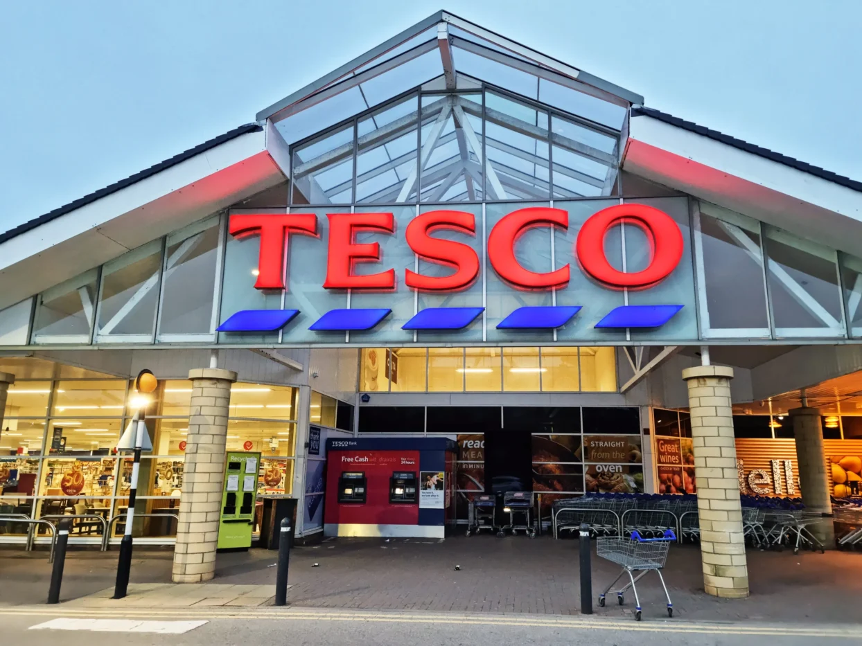 Tesco (TSCO) Stock Slides 2% Following Weak Q1 UK Sales Performance
