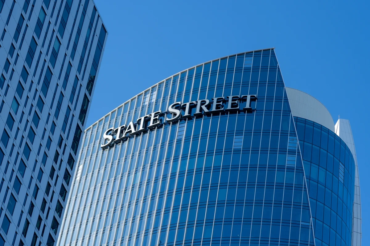 State Street (STT) Stock Climbs on New GENIUS Act Stablecoin Reserve Fund Launch