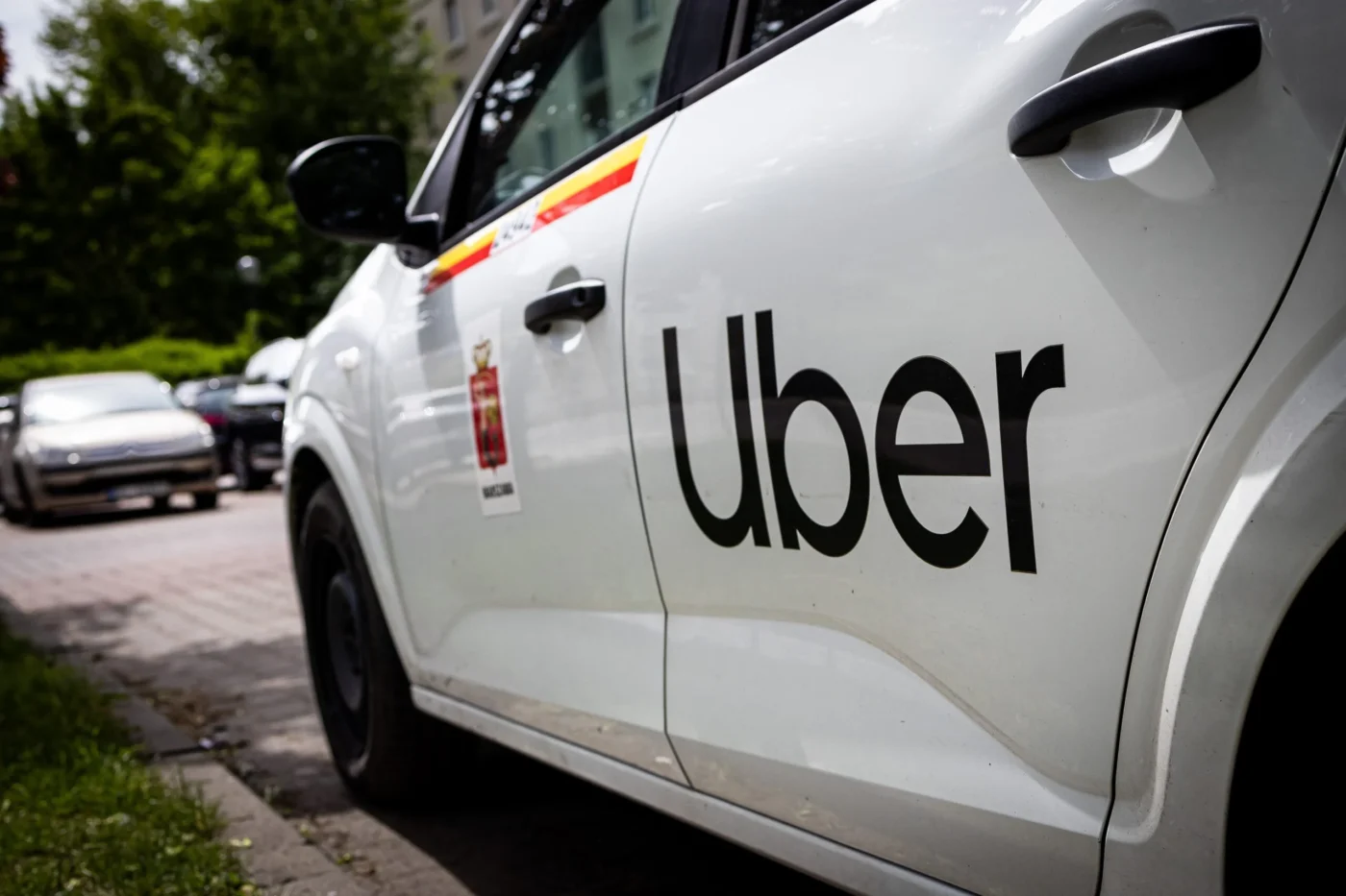Uber (UBER) Stock Plunges to 52-Week Low, But Analysts Remain Bullish