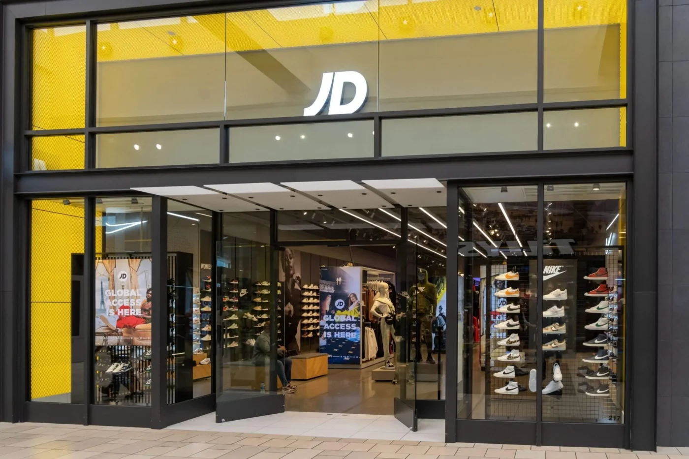 JD Sports (JDSPY) Shares Decline Following Nike’s Disappointing Revenue Forecast