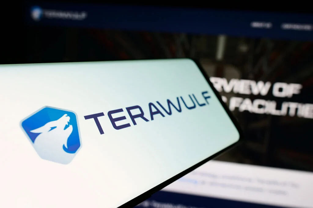 TeraWulf (WULF) Stock Slides 7% Following New York’s Data Center Permit Freeze