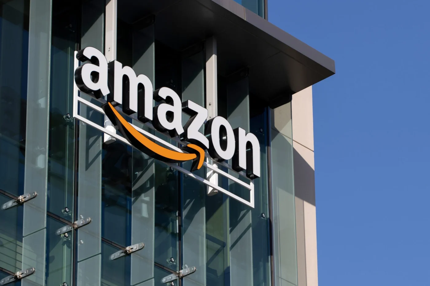Amazon Japan Partner AZ-Com Maruwa Adopts JPYC Stablecoin for Driver Payments