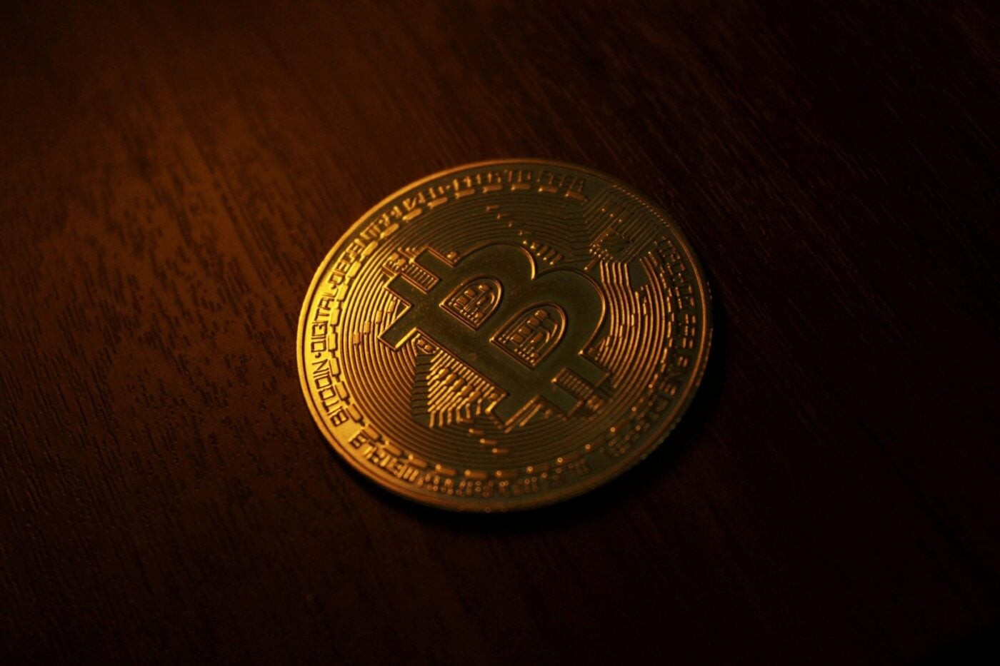 Smarter Web Company Expands Bitcoin (BTC) Holdings to 2,712 BTC Following New Purchase