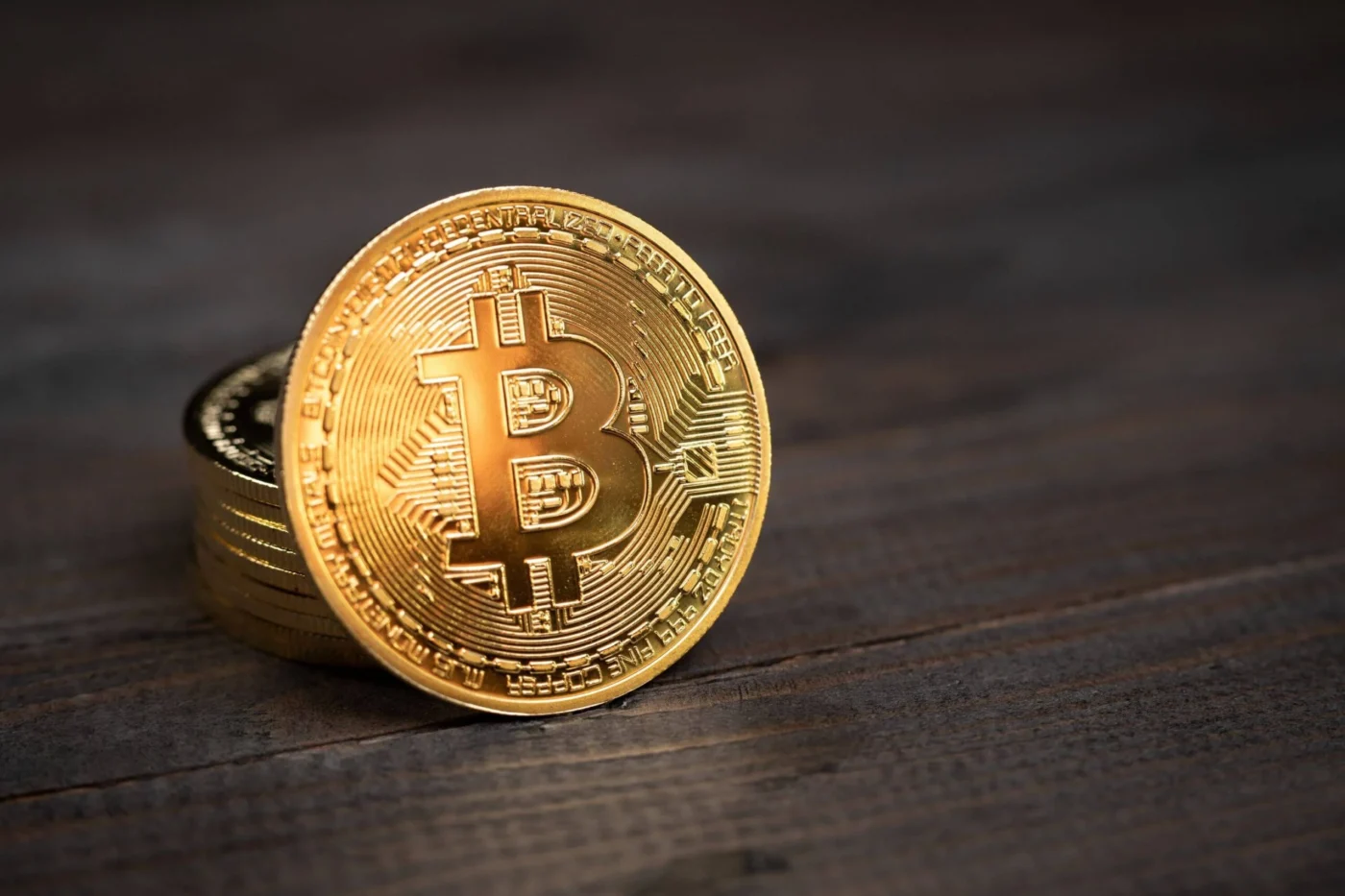 Bitcoin (BTC) Reclaims $75K: Strongest Weekly Surge in Over Two Years