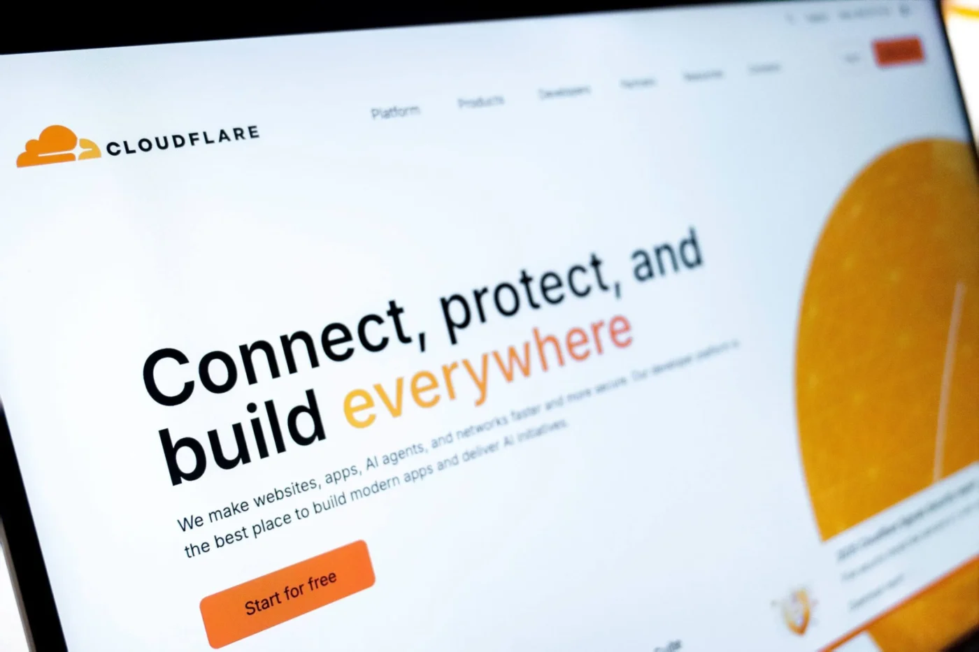 Cloudflare (NET) Stock Soars 16% on Strong Q2 Earnings and AI Traffic Milestone