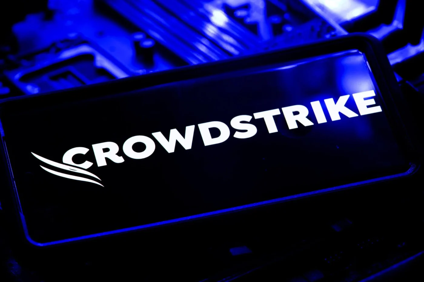 CrowdStrike (CRWD) Stock Surges 20% on Record-Breaking Quarter Before Pullback
