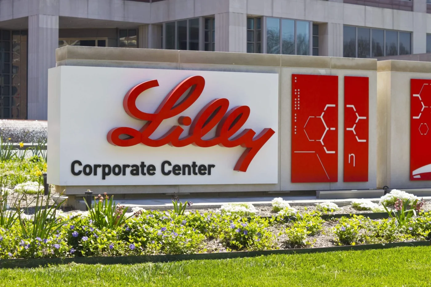 Citadel’s Ken Griffin Massively Boosts Eli Lilly (LLY) Position as Weight-Loss Pill Expands to UK