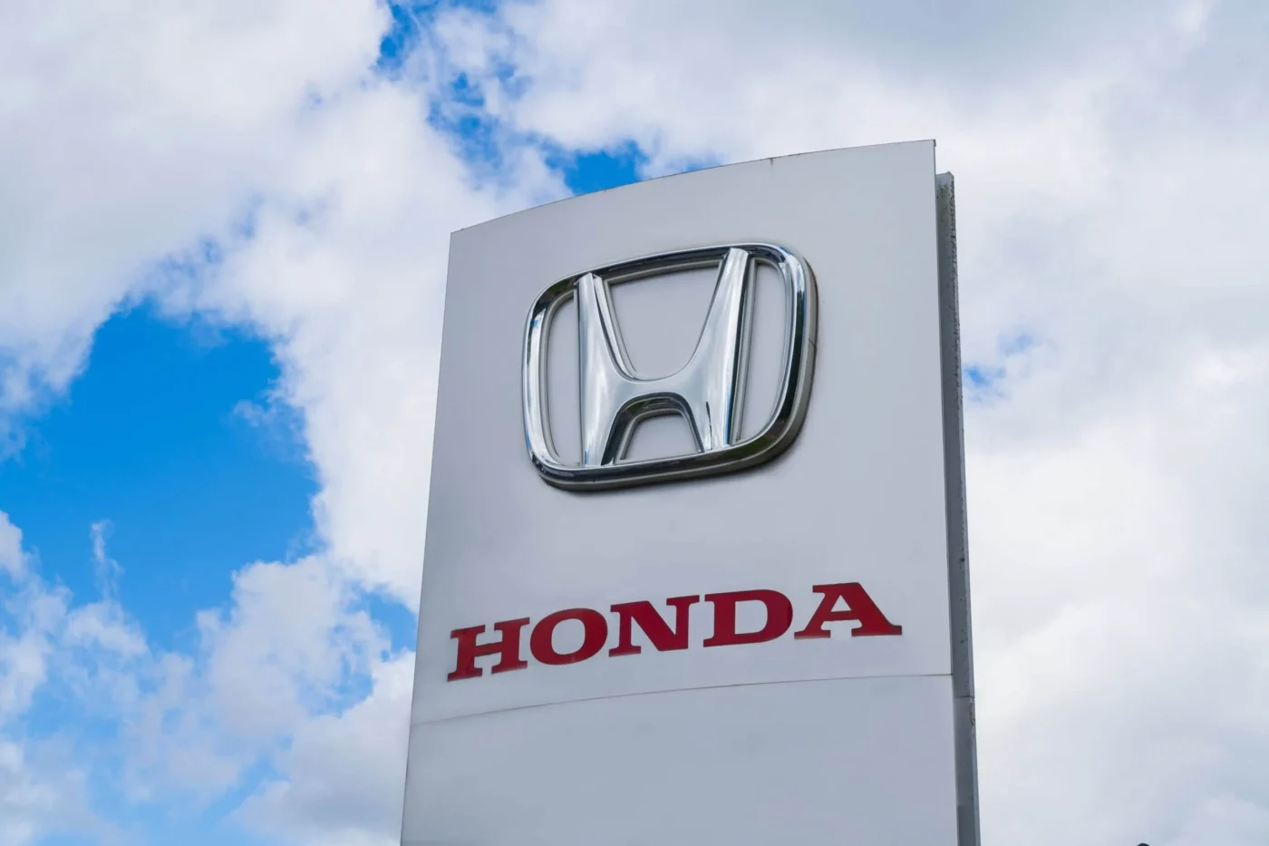 Honda (HMC) Stock Gains as Nissan Partnership Targets Software-Defined Vehicles by 2029