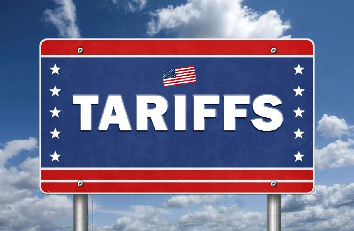 Trade War Erupts: Canada Promises Retaliation After Trump Imposes 50% Tariffs