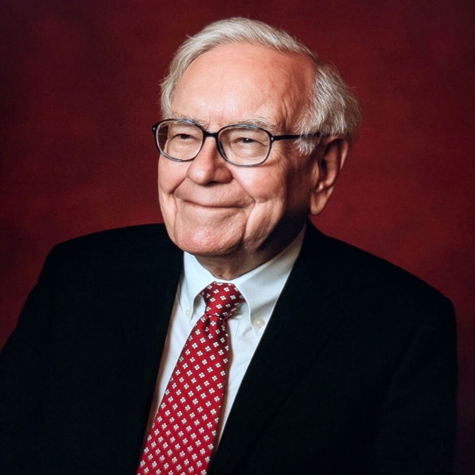 Warren Buffett Remains Berkshire’s Investment Strategist Despite Leadership Transition