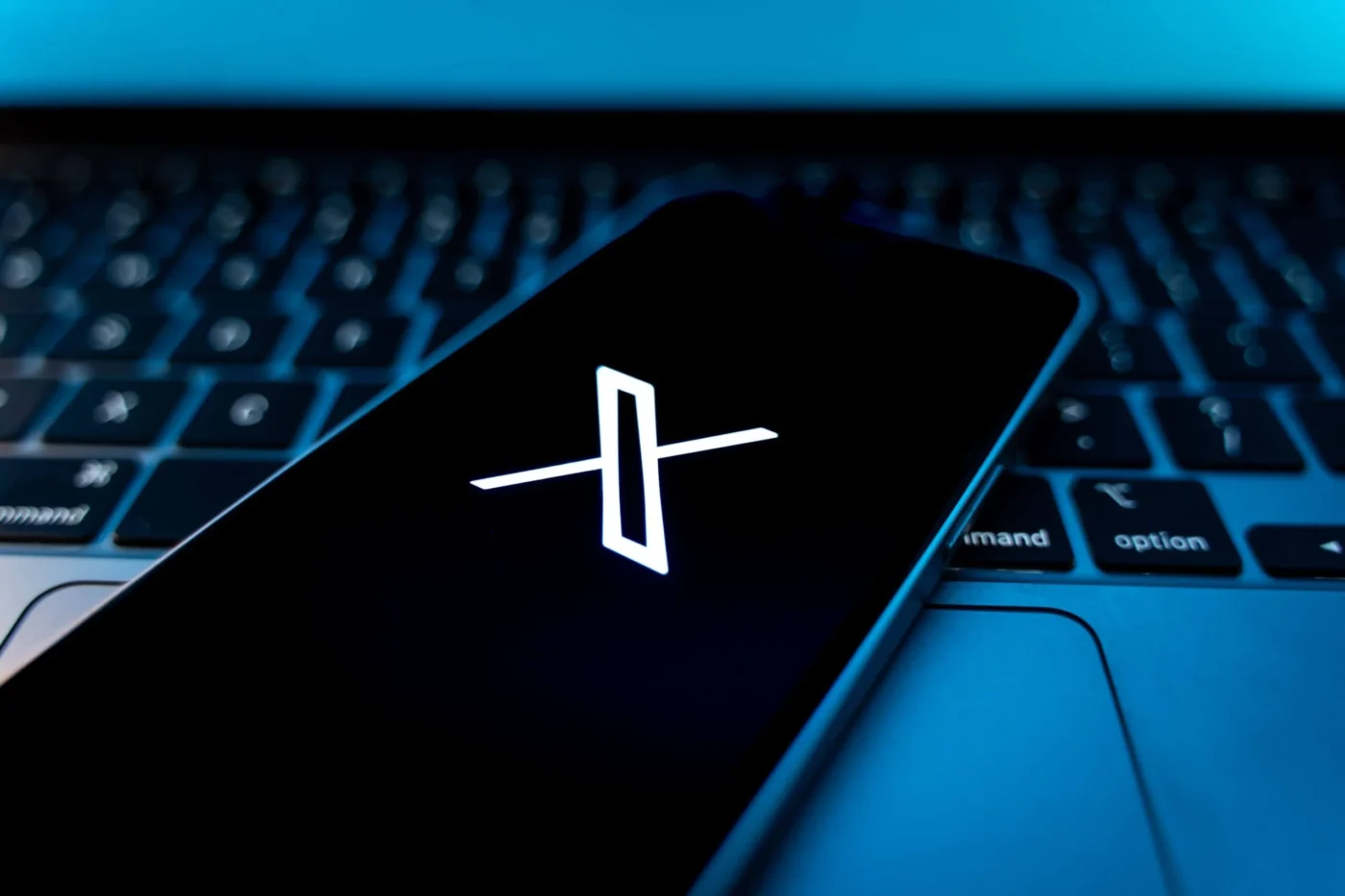 X Platform Set to Integrate Direct Crypto Trading Buttons Into User Feeds