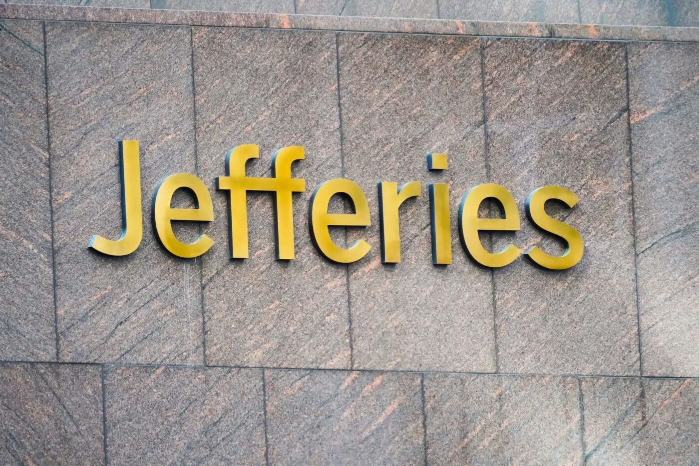 Jefferies Projects S&P 500 Could Hit 9,000 by 2027 Amid AI Boom