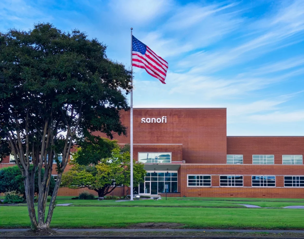 Sanofi (SNY) Stock Gains Following Massive $8B Regeneron Partnership Expansion